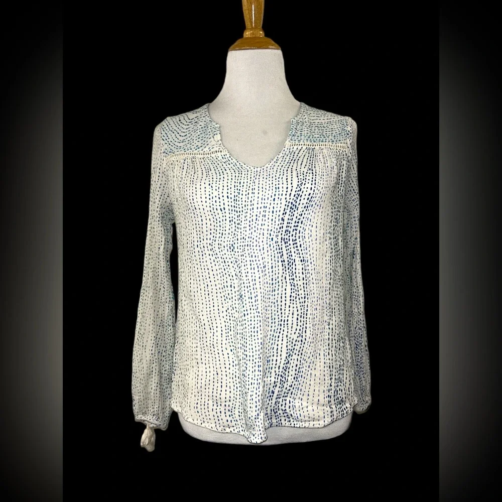Lovestitch printed top L white blue rayon - Picture 3 of 9